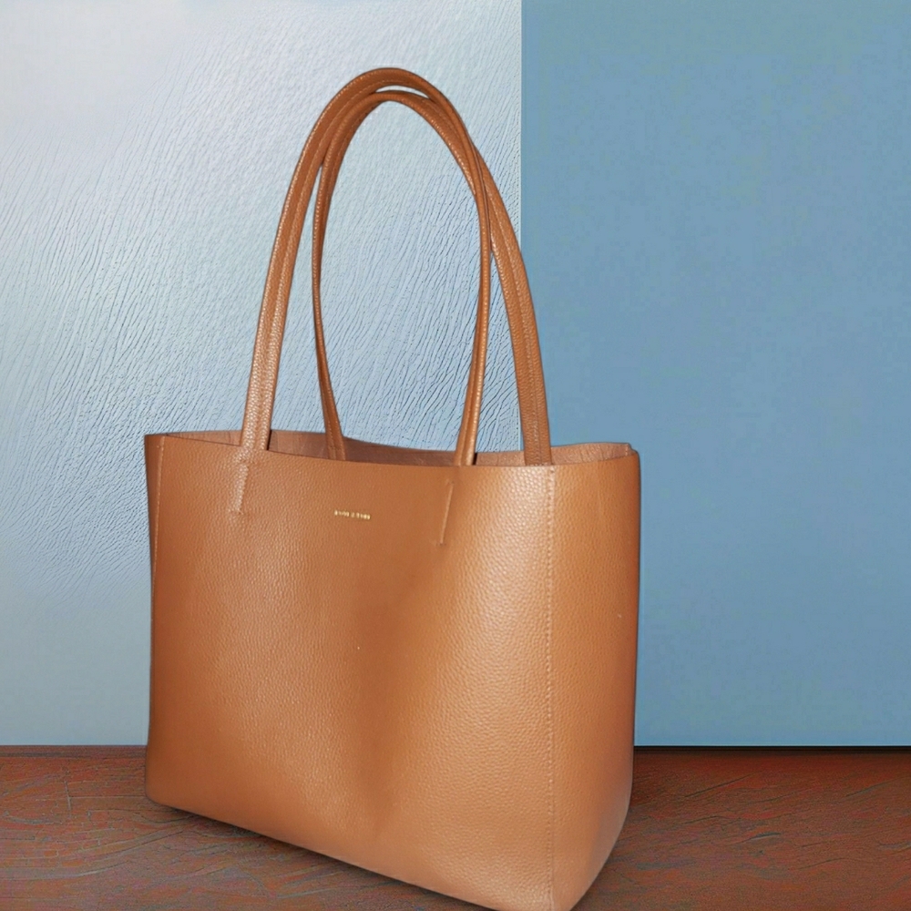 Elegant Brown Leather Tote Bag